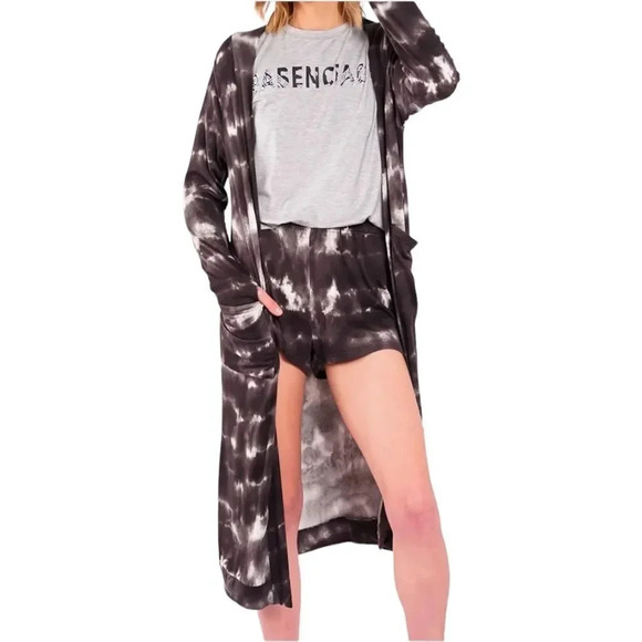 MOVING SALE CLEARANCE!! 
NWT Tie-dye long duster cardigan - Picture 3 of 3